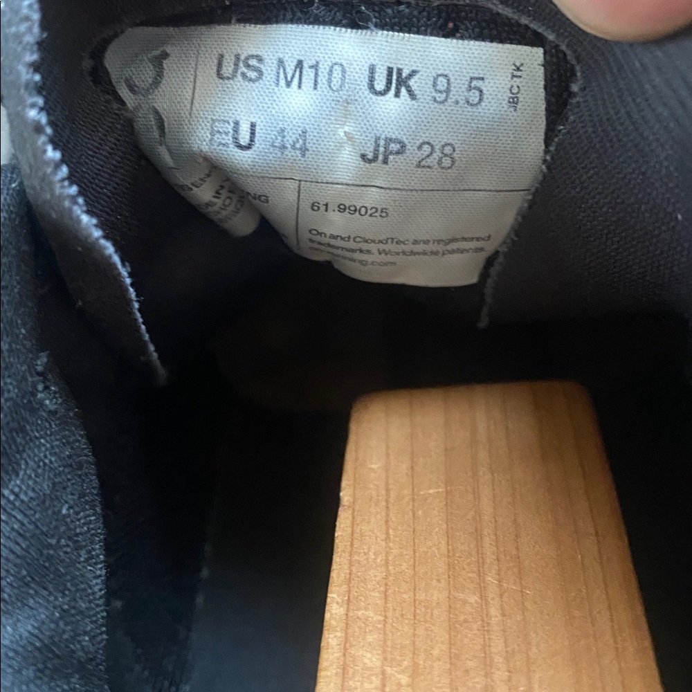 On On Cloudmonster 2 Running - image 7